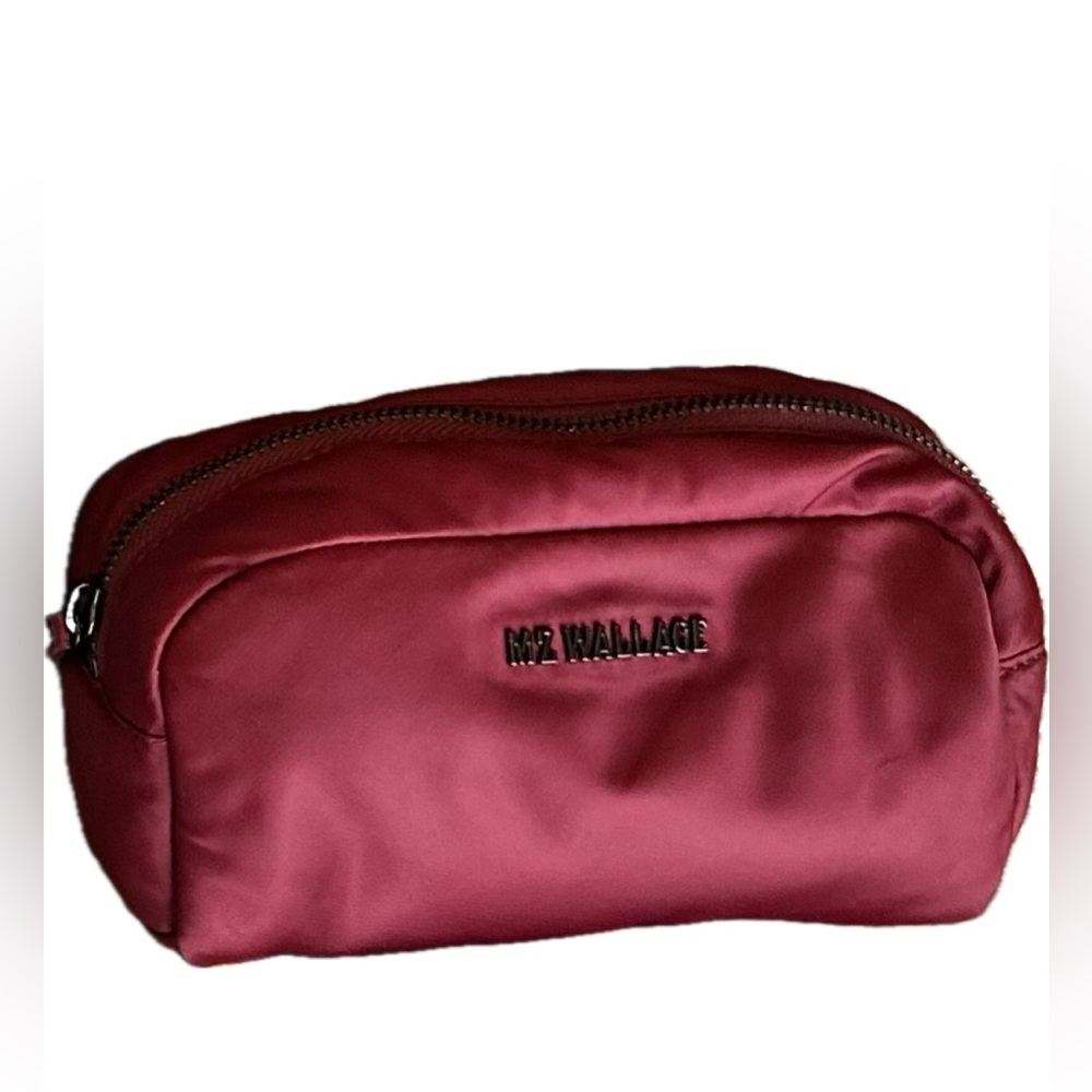MZ Wallace Medium Bedford Bowery Catch all, Red, EUC